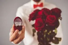 شب خواستگاری پسر؛ پدر عروس را پسندید و به عقد خود درآورد!