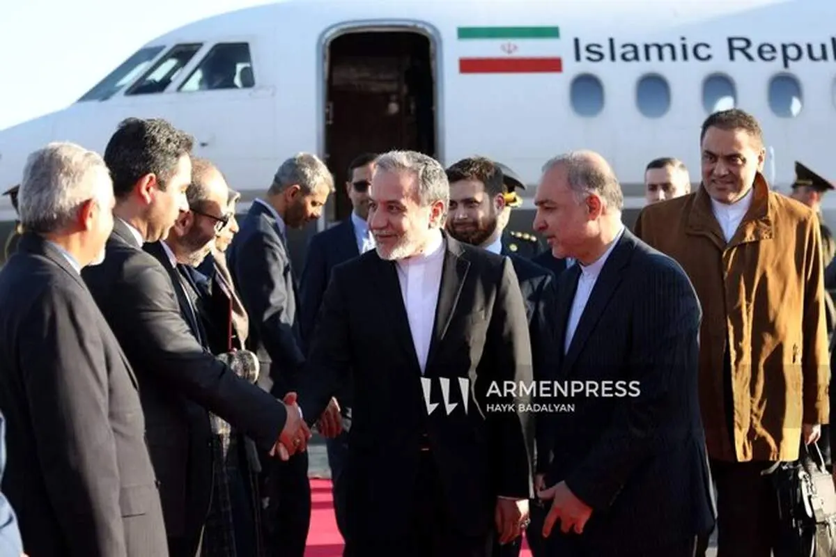 عراقچی وارد ارمنستان شد 