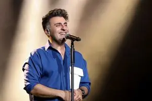 بازیگران سریال پایتخت کنسرت طلیسچی را ترکاندند/ ببینید