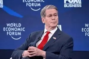  اعتراف وزیر خزانه‌داری آمریکا به هدف قرار دادن سفره مردم ایران 