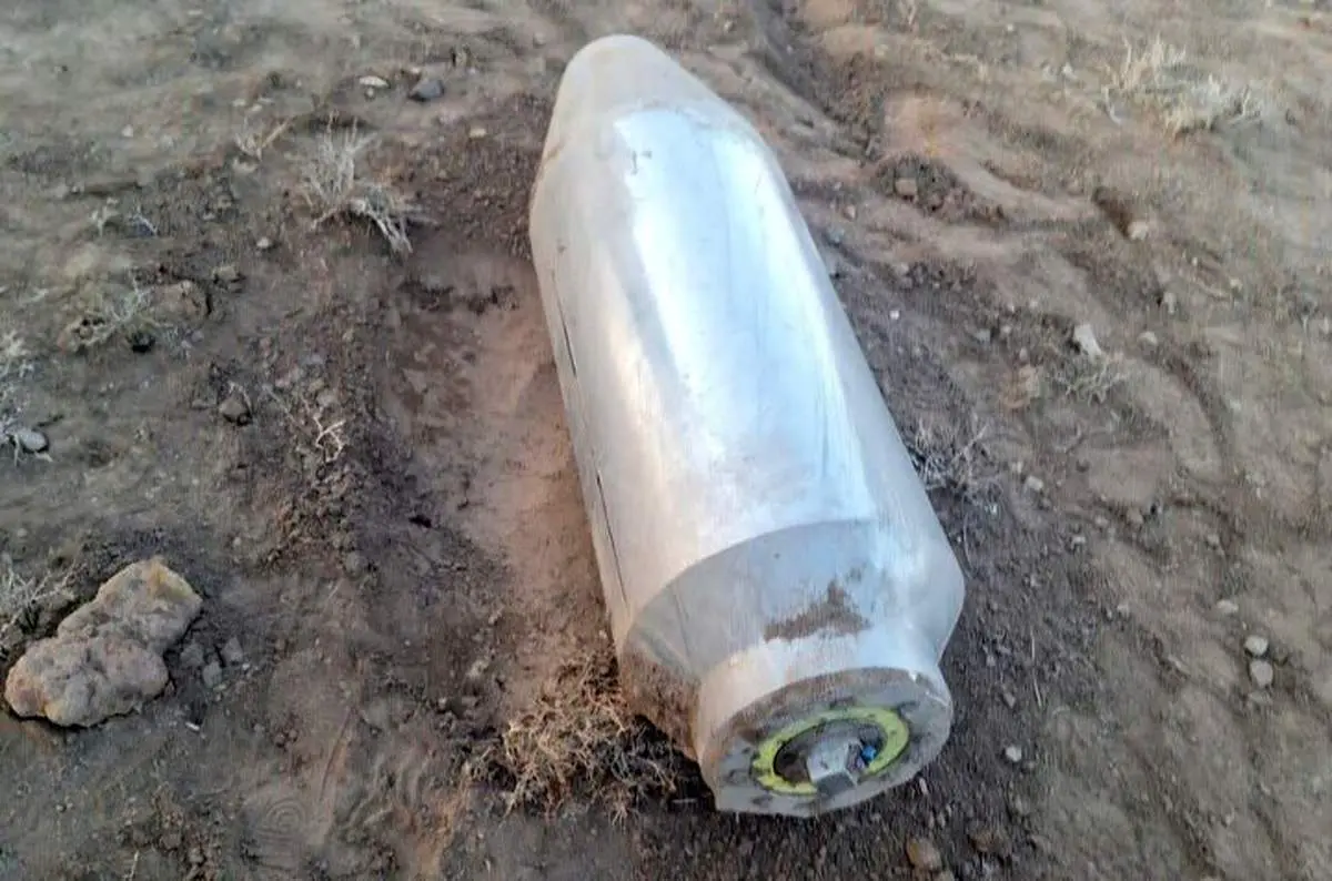 انهدام یک فروند موشک کروز آمریکایی در منطقه بوئین‌زهرا + عکس 