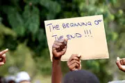 دانش آموزان اقدام به شورش کردند/ ارتش وارد عمل شد!