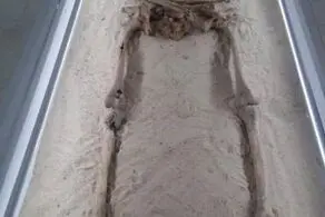 کشف جسد زنی با پای سوراخ شده در قبرستان!