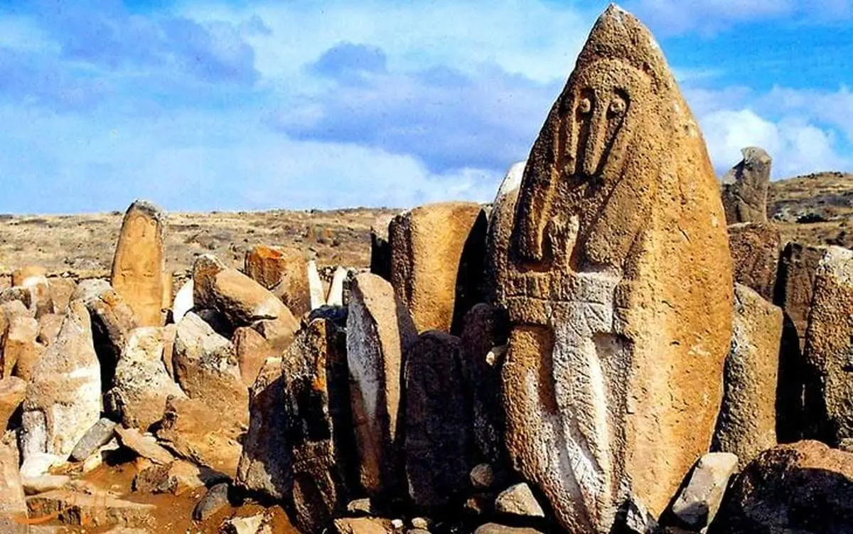 روستای عجیبی در اردبیل که همه انسانها بیدهان هستند!