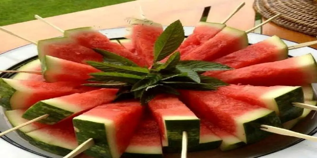 هندوانه، میوه سنتی برای جلوگیری از گرمازدگی