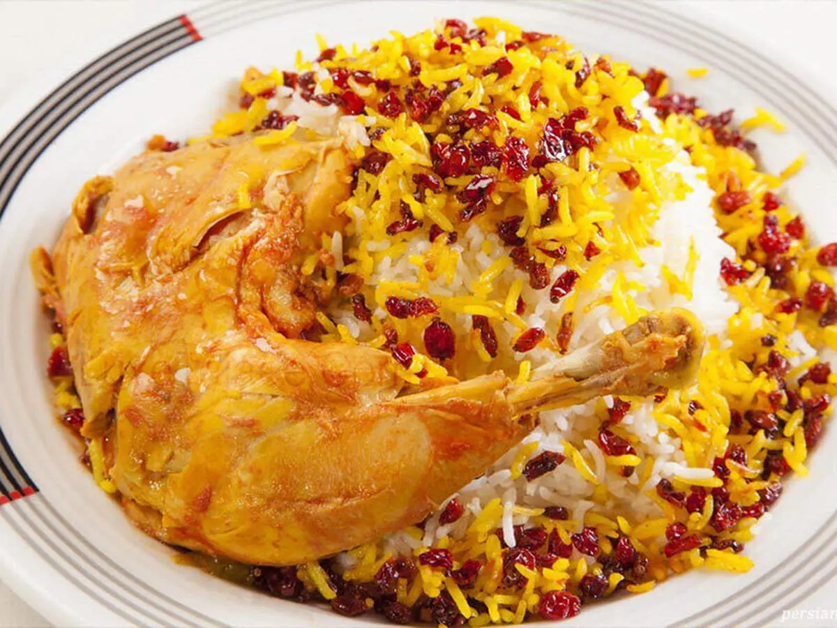 طرز تهیه زرشک‌پلو با مرغ ویژه شب یلدا