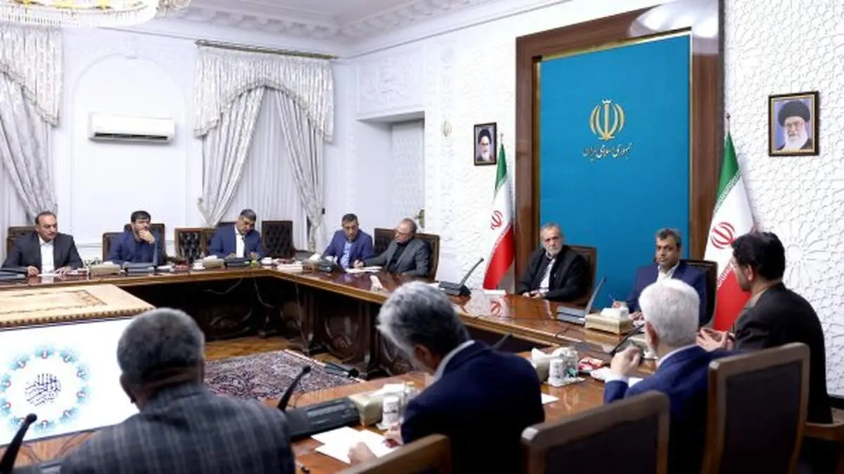 آغاز مطالعات طرح انتقال پایتخت/ عارف مامور پیگیری طرح شد