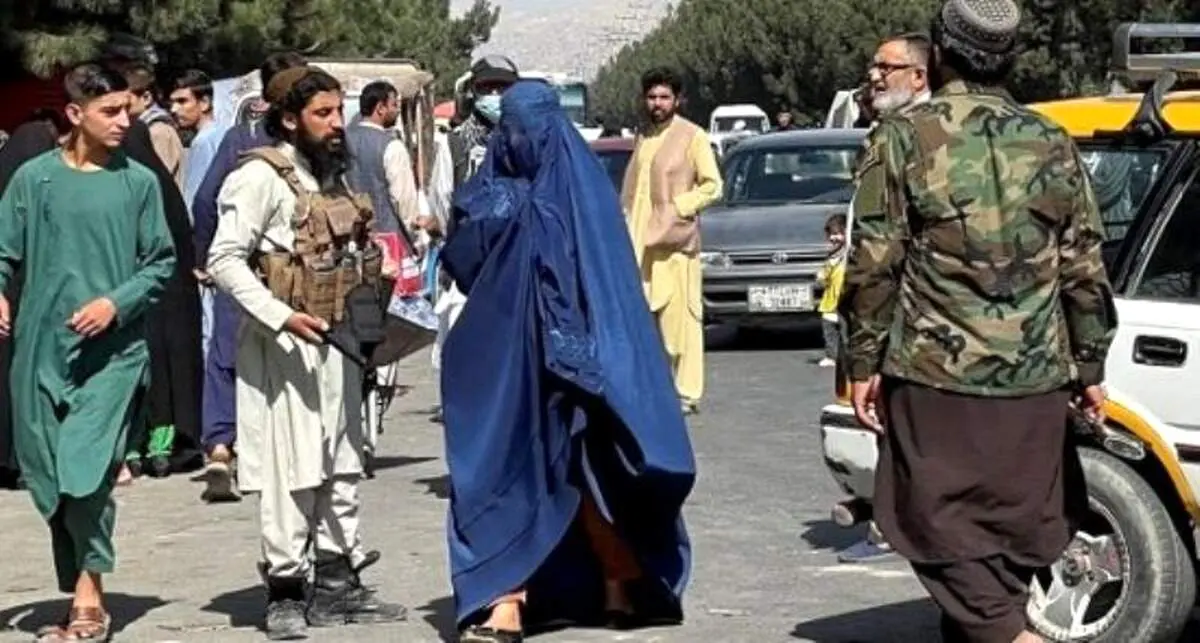 واکنش به  فرمان رهبر طالبان در مورد حقوق زنان
