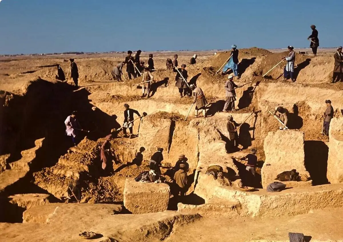 زنان این گورستان با طلا و زمرد دفن شده‌اند / این قبرستان کجاست؟