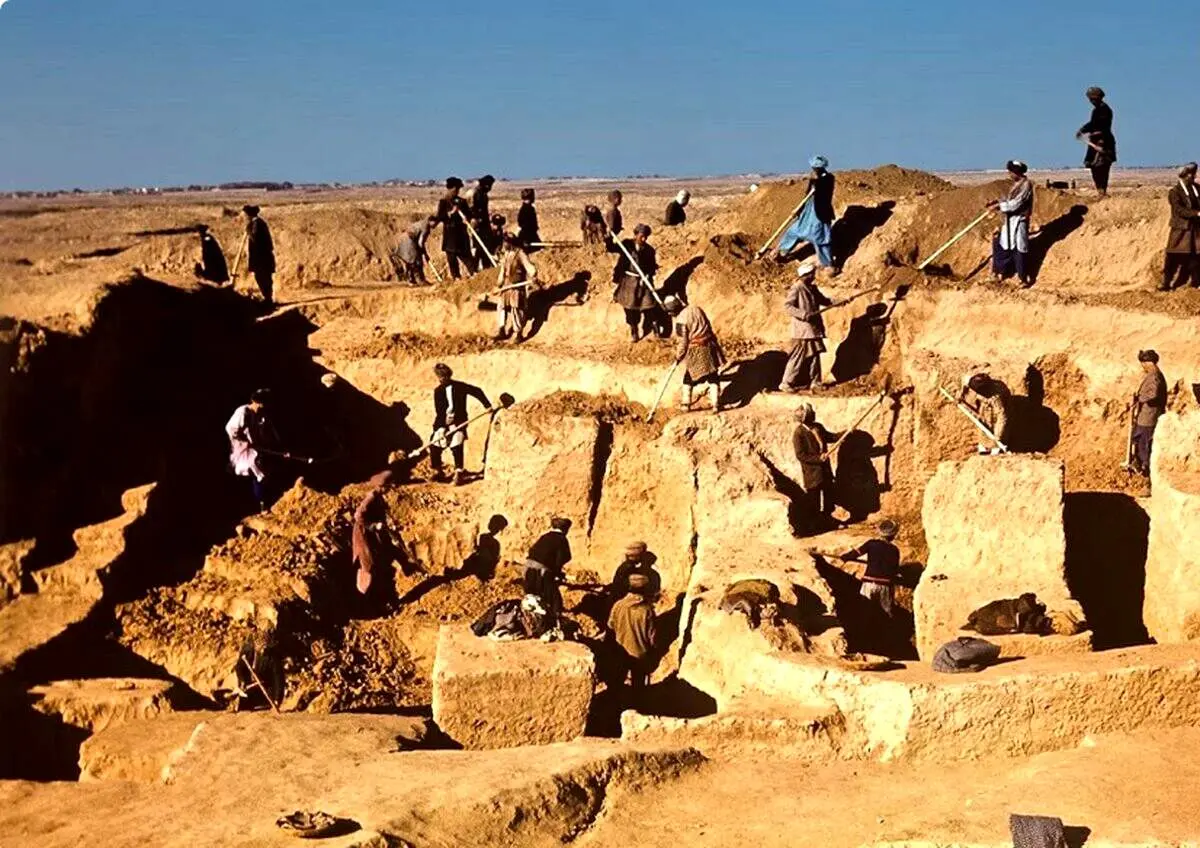 زنان این گورستان با طلا و زمرد دفن شده‌اند / این قبرستان کجاست؟