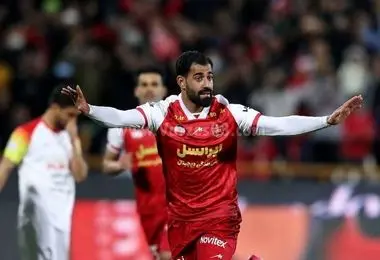 رقص معروف حسین کنعانی بعد از برد امشب/ فیلم