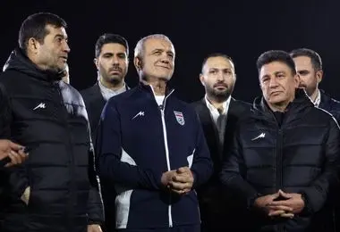 پزشکیان پا به توپ شد + عکس 