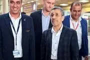مردی که در ایران به سران کشورهای دنیا برای هدایتشان به راه راست، نامه می‌نوشت چرا الان روزه سکوت گرفته؟ 