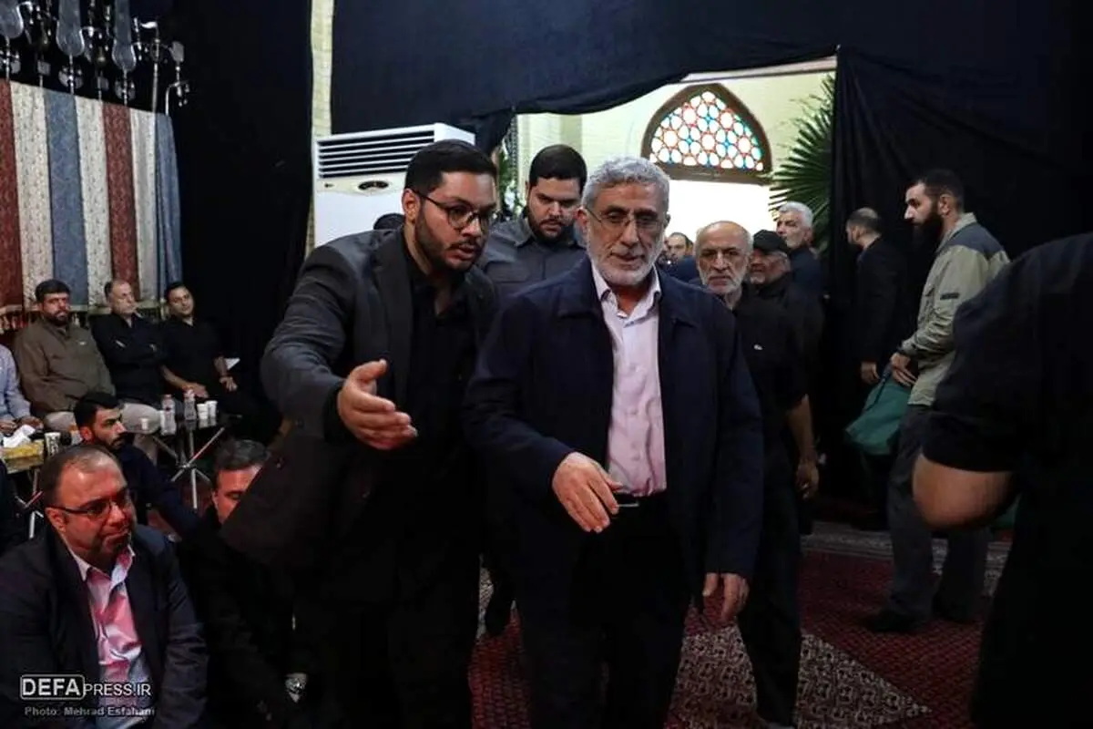 سردار قاآنی با لباس غیر نظامی + ببینید 