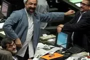 توهین زشت و منشوری چهره جنجالی به دانشجویان شریف: وحشی هستند!