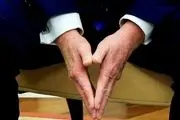 کبودی دست ترامپ خبرساز شد + ببینید 