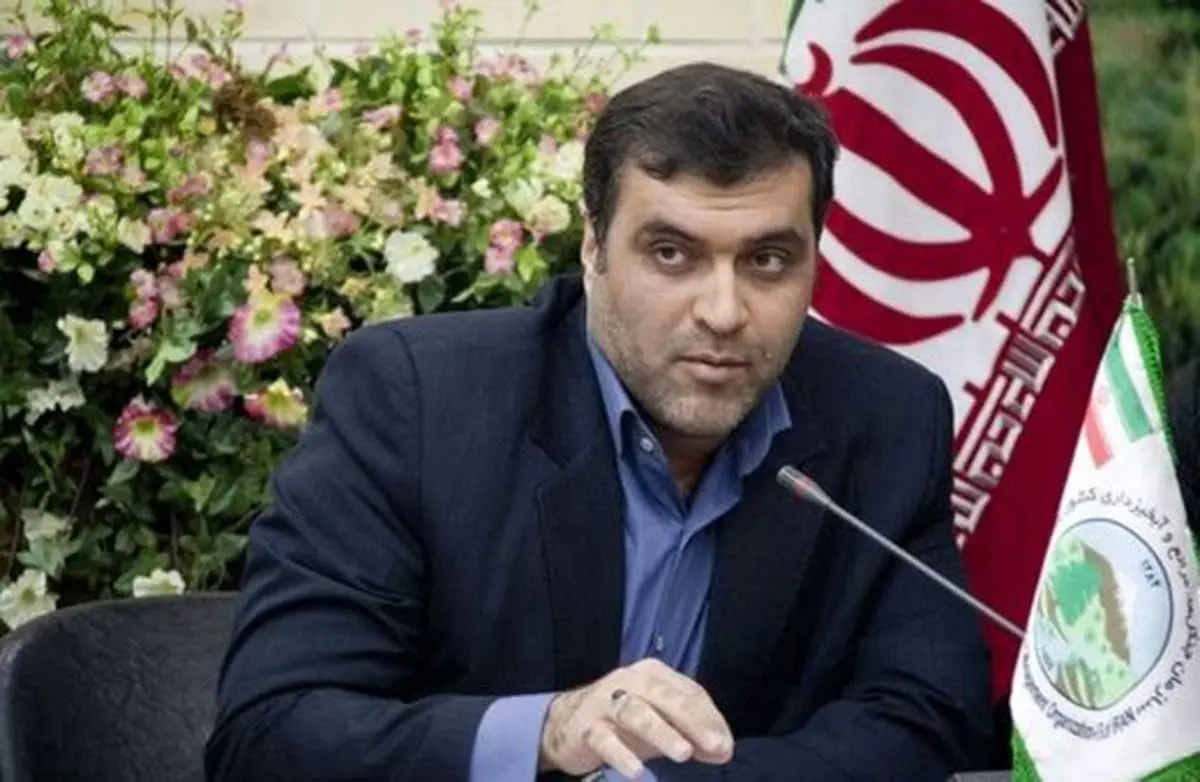 شعرخوانی جنجالی میثم مطیعی/ روح الله جمعه ای: حاکمیت یکدست یعنی مجرم و مدعی همدست مردم هم قربانی؟!