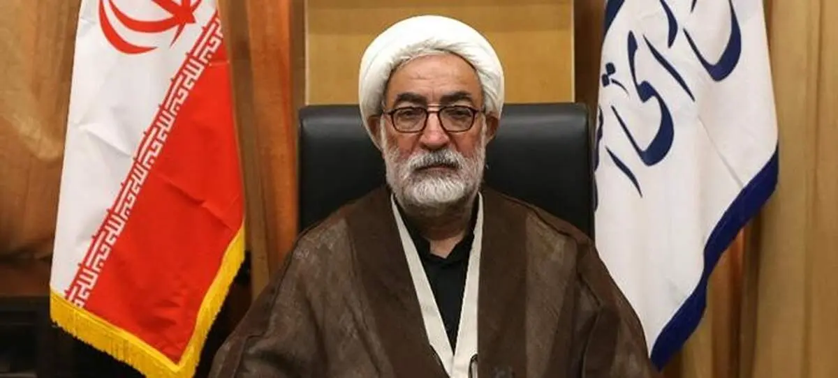 غرب در برابر عربستان که افراد را با ارّه می‌کشد خفه خون گرفته است 