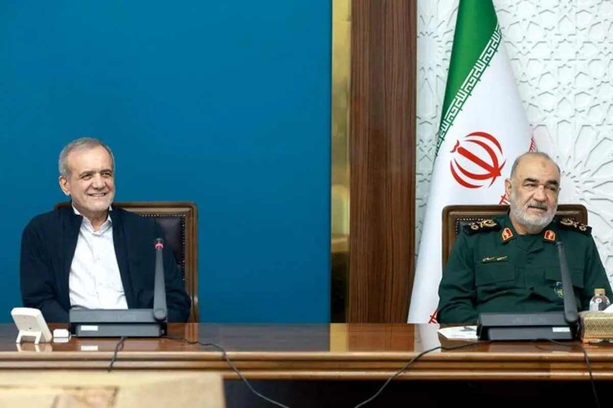 پزشکیان: تجمیع ظرفیت‌های دولت و بسیج، زمینه‌ساز تحولی عمیق در شیوه خدمت‌رسانی خواهد بود