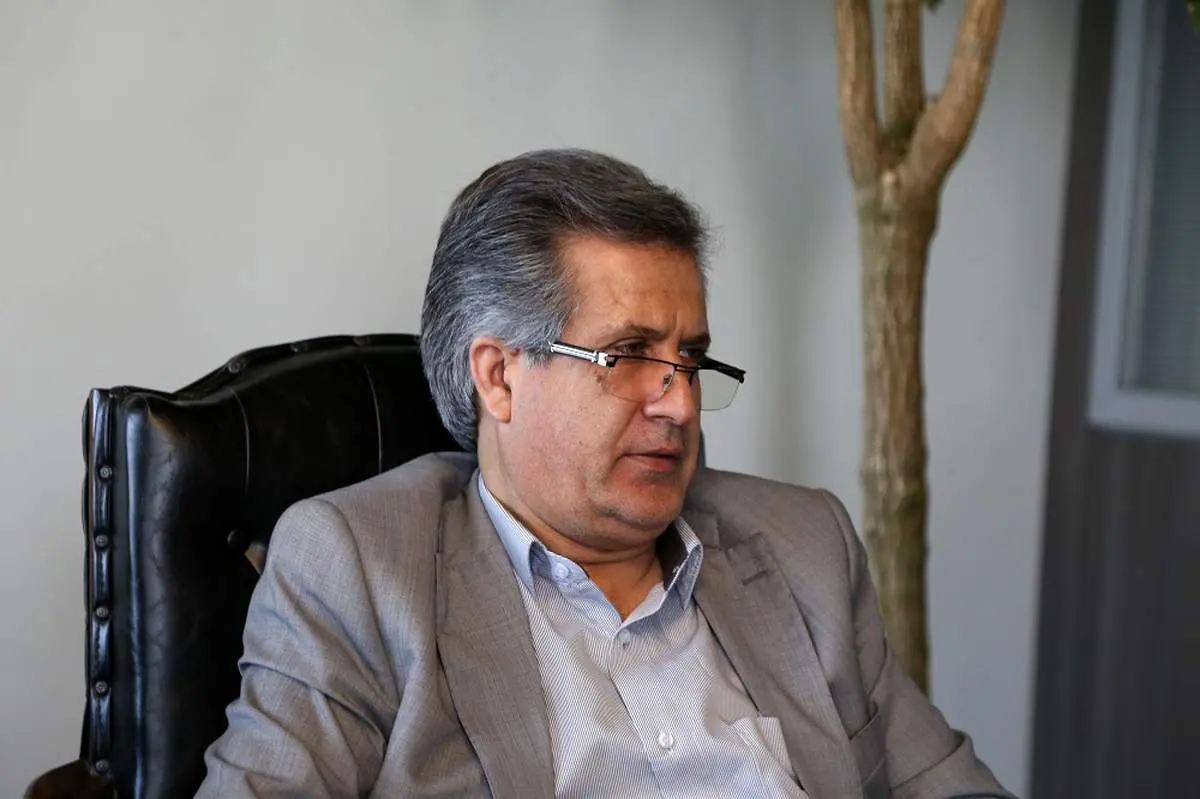 چند شاخه شدن اصلاحطلبان لطمه بزرگی به پایگاه اجتماعیشان وارد کرد