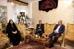 دیدار رئیس سازمان انرژی اتمی با خانواده شهیدان باقری، سلامی، حاجی‌زاده و رشید
