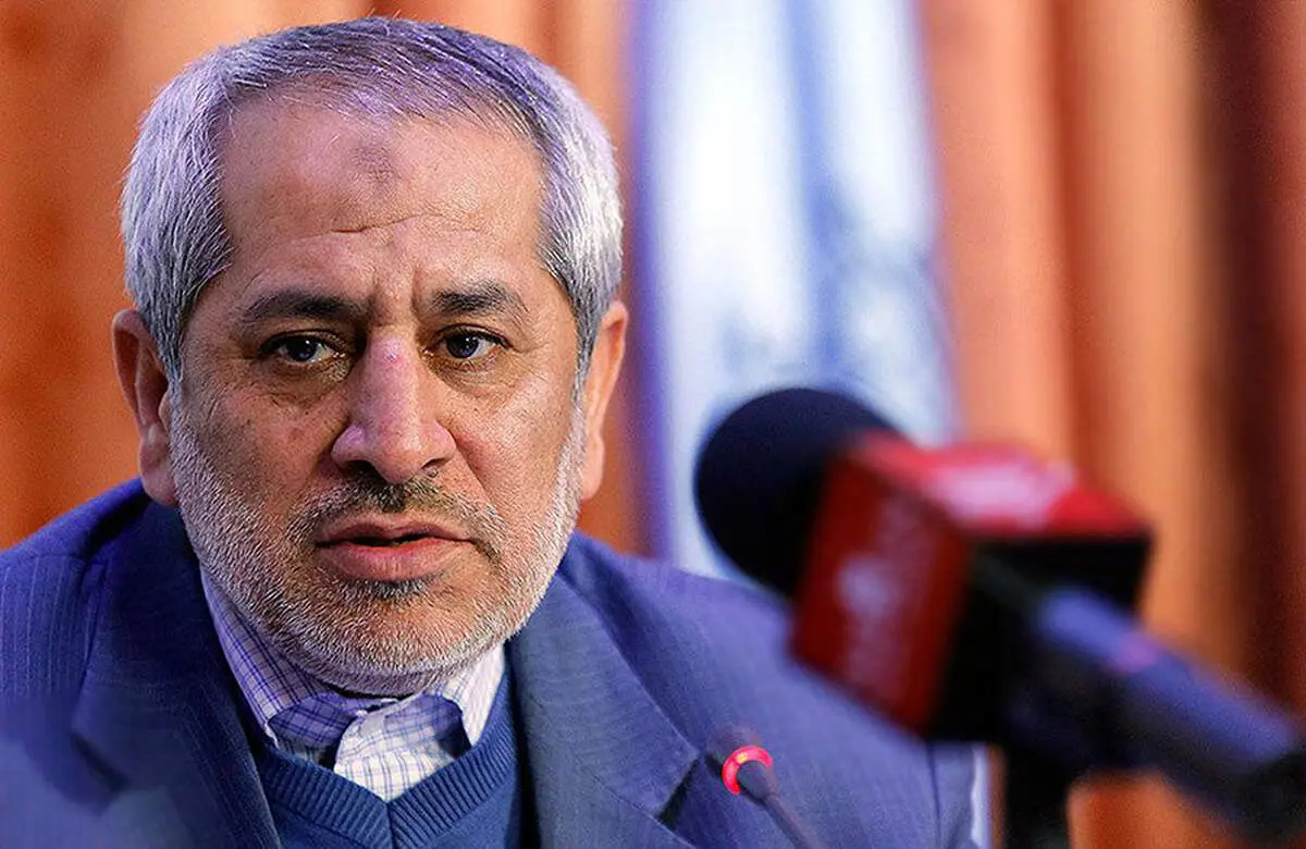 این مقام ایرانی ممنوع الخروج است/ عکس 