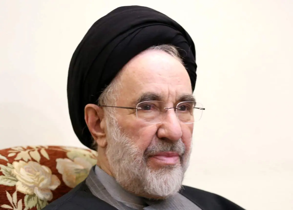انتقاد شدید خاتمی از اصلاح برخی مواد قانون انتخابات توسط مجلس: تشدید حرکت به سمت خودبراندازی است
