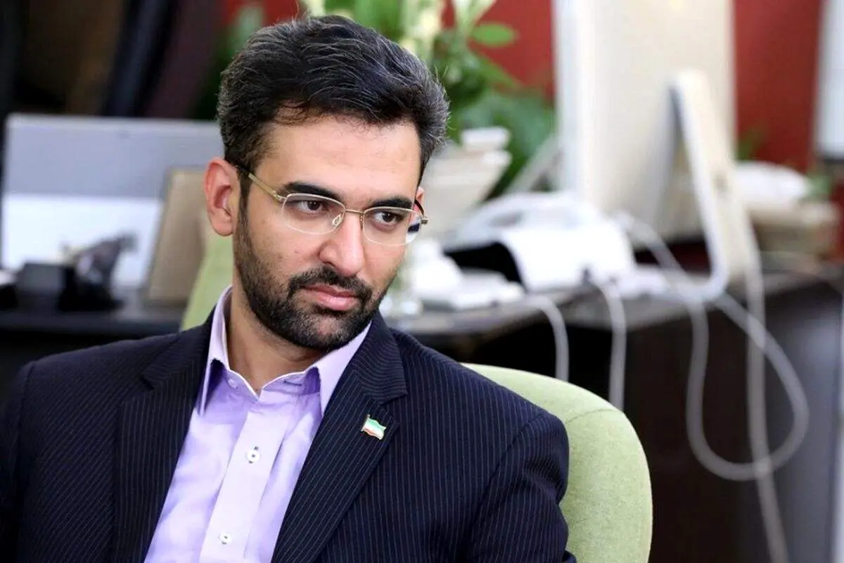 تیکه سنگین آذری جهرمی به صداوسیما درباره احمدی نژاد 