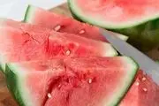 خطر جدی، به هندوانه قرمز لب نزنید!