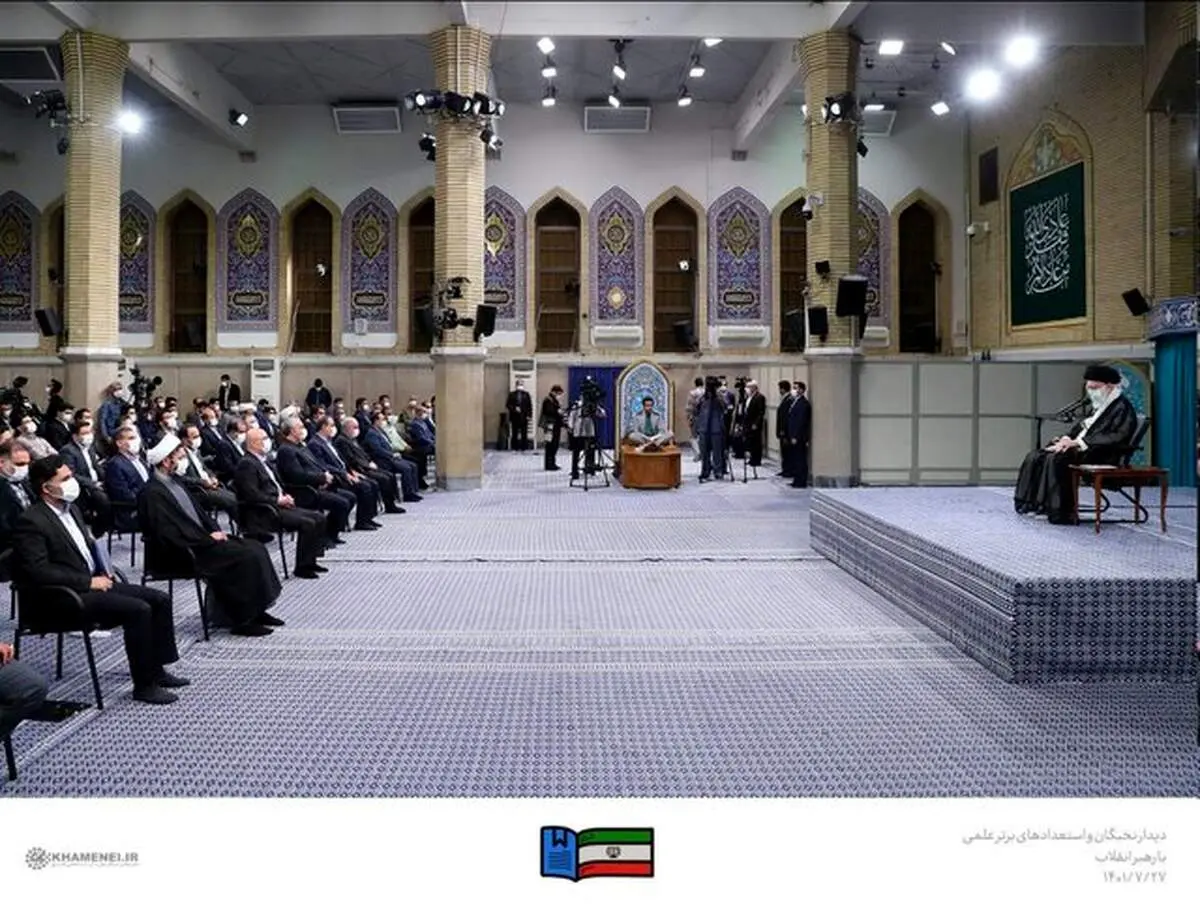 چندین بار از فروپاشی جمهوری اسلامی حرف زده‌اند اما این تحلیل غلط و غیر واقع‌بینانه است/ هر قدر دانشگاه تعطیل و روند فعالیت علمی تخریب و ناقص شود برای دشمن مغتنم است