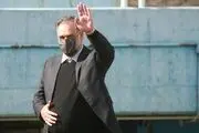 دو استقلالی منتظر برکناری مددی!