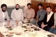 تصویری از شهید باهنر و رهبری در منزل شهید بهشتی را ببینید + عکس 