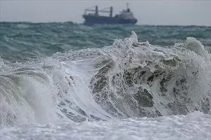 تصویری هولناک از پسروی آب دریا در مازندران