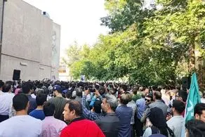 استقبال عجیب از سخنرانی ظریف در مشهد + عکس 