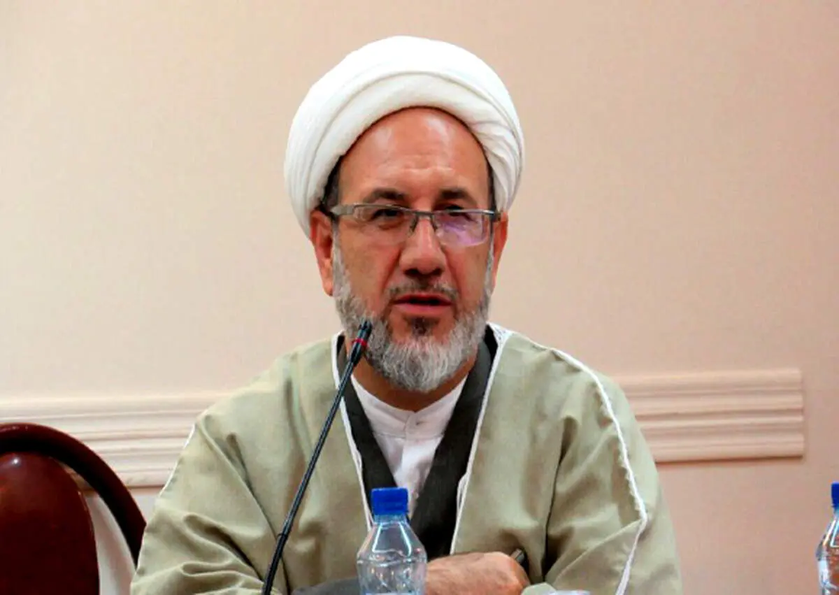 سخنان مشاور رئیسی درباره زنان خبرساز شد/ فعال سیاسی: ای کاش تاریخ اسلام را می‌خواندی!
