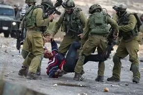 تصاویر +16 و تکان‌ دهنده از شکنجه یک فلسطینی عریان + ببینید 