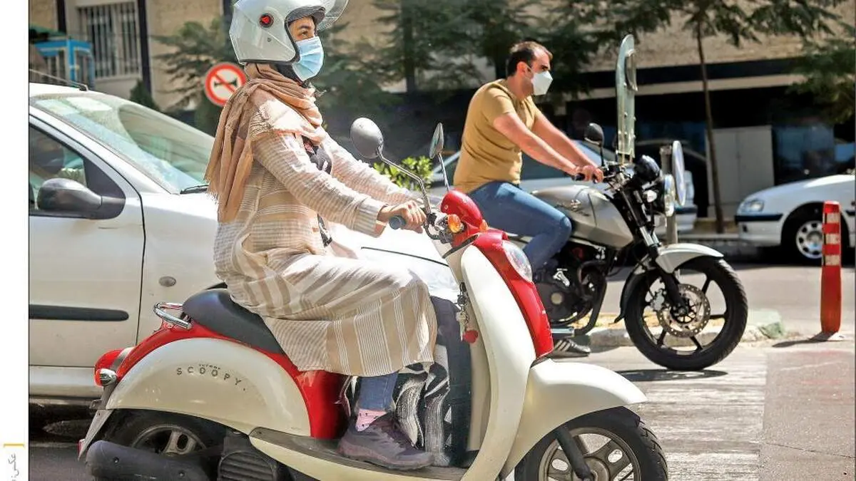 برخورد قاطع پلیس با موتورسواری زنان