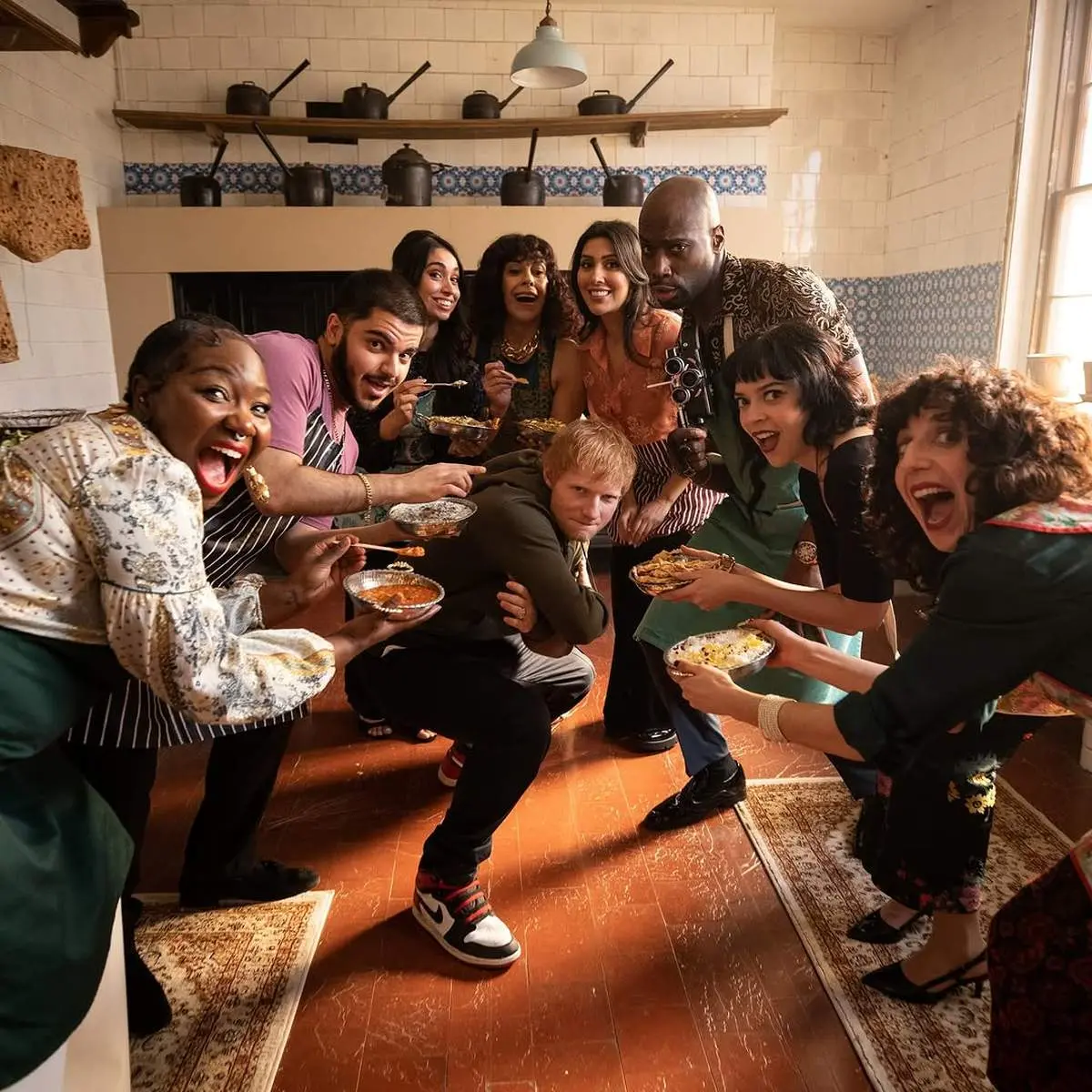 «اد شیرن» با غذا و رقص ایرانی غوغا کرد!/ فیلم