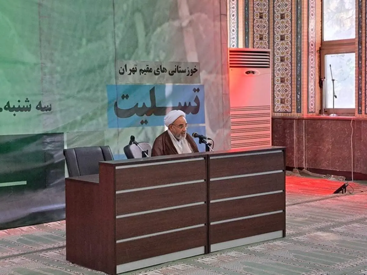 ما نمی‌دانیم این آقای عبدالباقی، واقعا عبدالباقی است هنوز، یا عبدالفانی است؟