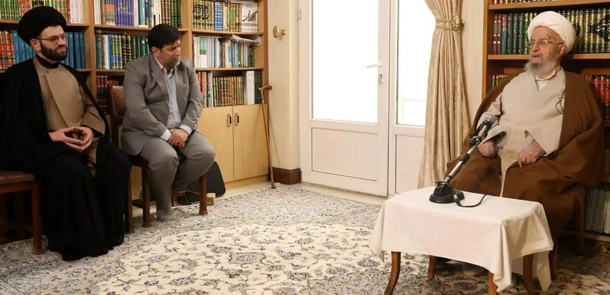 انتقاد آیت الله مکارم شیرازی از گرانیها خطاب به استاندار: خواست ما خواست مردم است