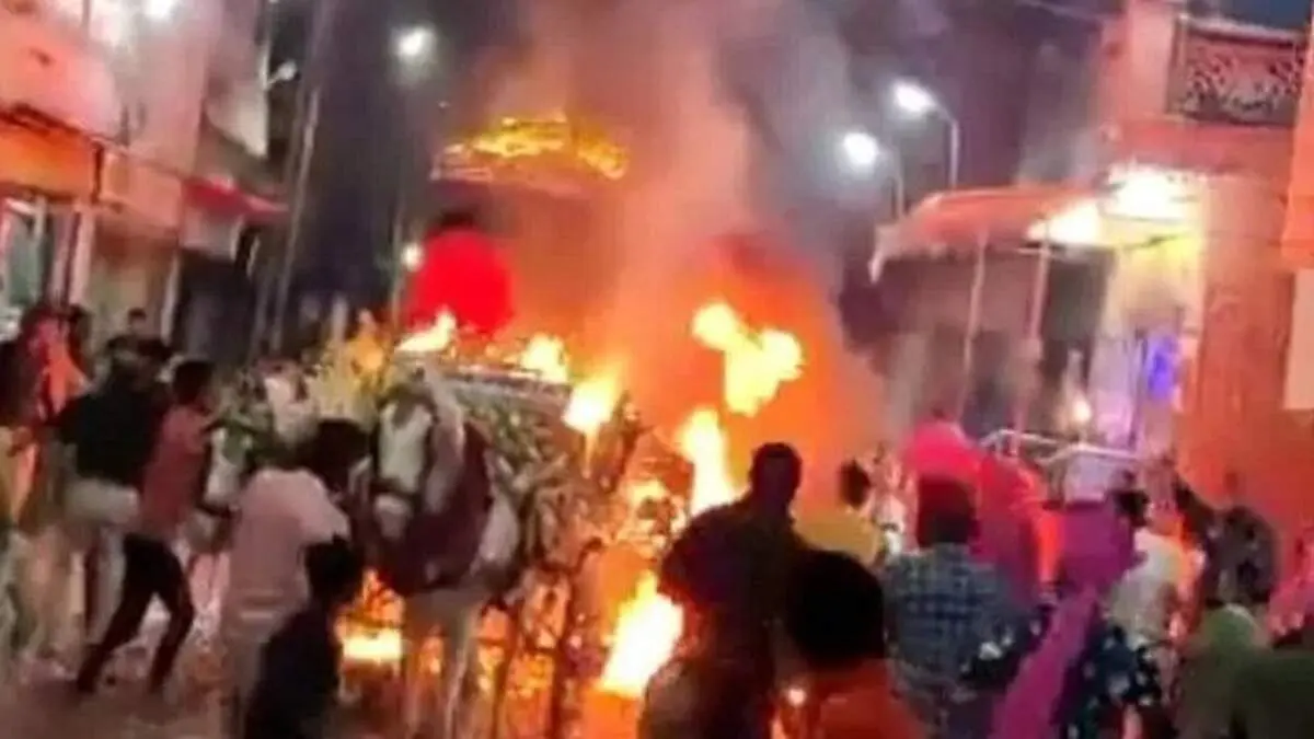 لحظه دلخراش آتش گرفتن ماشین عروس در شب عروسی+فیلم هولناک