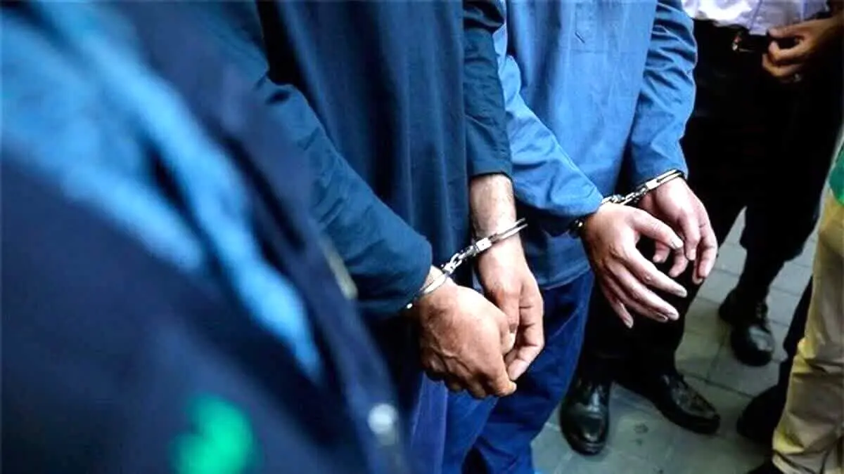 پلمپ این رستوران معروف به‌دلیل توهین به شهدای خدمت