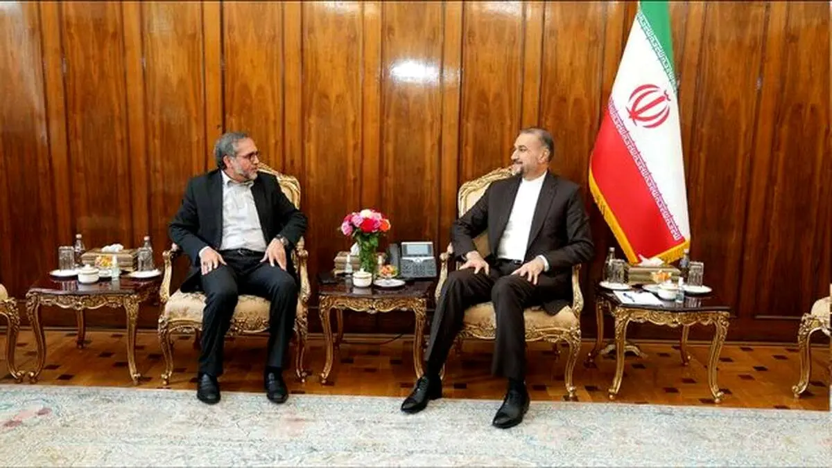 رایزنی نماینده سمنان با وزیر امور خارجه