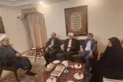 محمدرضا عارف به منزل مرحومه زهرا شجاعی رفت 