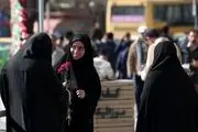گزارش حمایتی صداوسیما از گشت ارشاد با اعطای گل + ببینید 