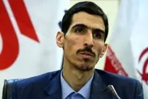 انتقاد شدید یک نماینده مجلس از دولت به دلیل هم ریختگی ساعت‌ها!