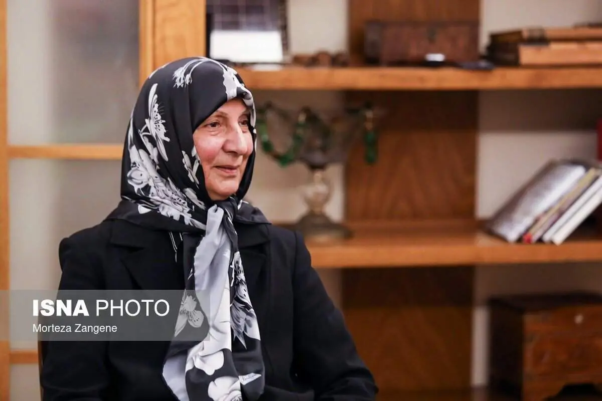 حجاب خواهر امام موسی صدر در منزلش در دیدار با امیرعبداللهیان + ببینید