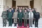 دیدار و عکس یادگاری فرماندهان سپاه و ارتش 