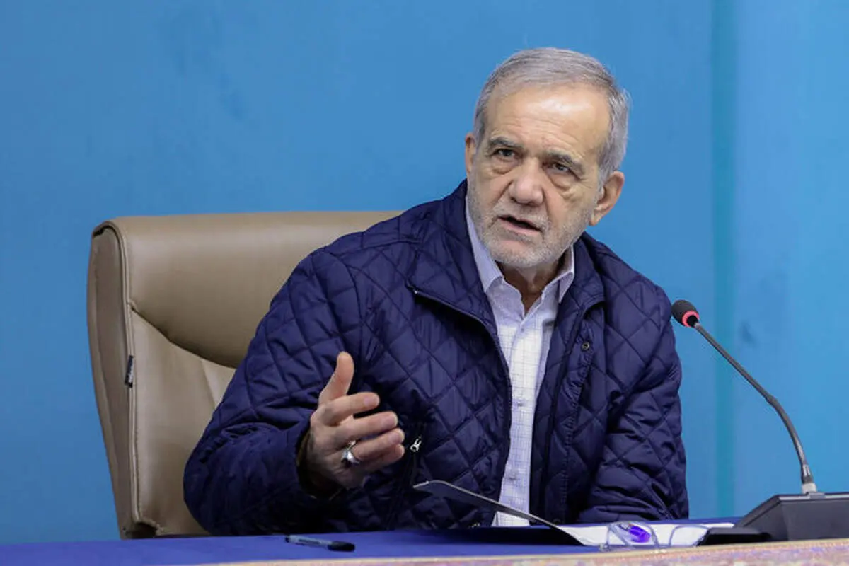 نشست مسعود پزشکیان با اهالی فرهنگ و هنر