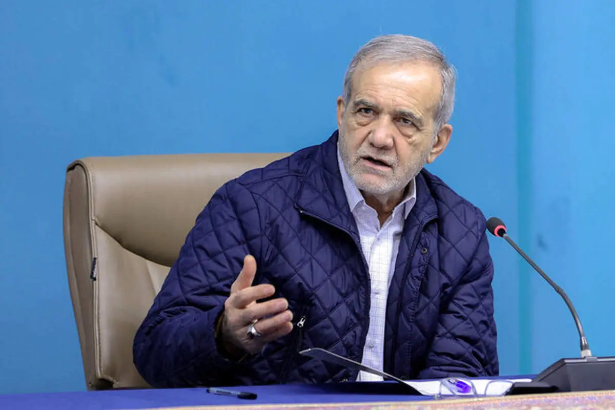 نشست مسعود پزشکیان با اهالی فرهنگ و هنر